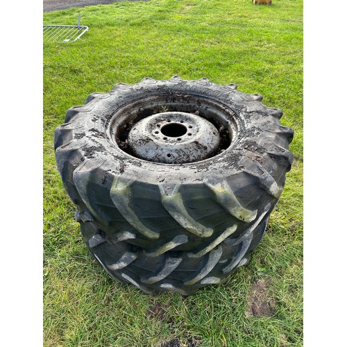 1824 - Massey Ferguson 165 rear wheels & tyres