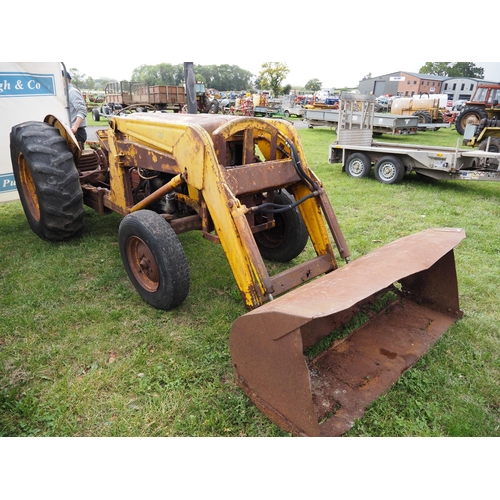 1775 - Massey Ferguson 65 Industrial tractor, loader, runs and drives