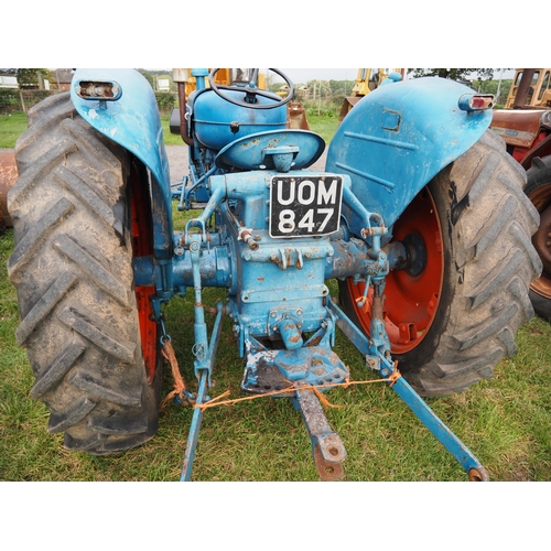 1776 - Fordson major tractor, runs and drives