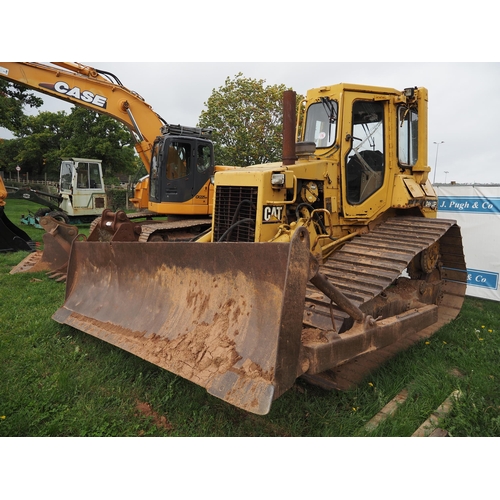 1795 - Caterpillar D4H LCP bulldozer. Runs & drives. Key in office