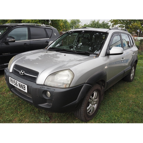 1799 - Hyundai Tucson 4WD Car. Reg. RV56 NNB
MOT 31/10/22. V5