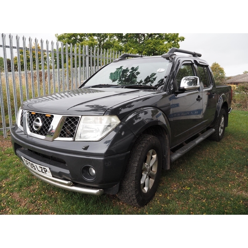 1802 - Nissan Navara Pickup. Double cab. Needs attention. Reg. SF09 LZP