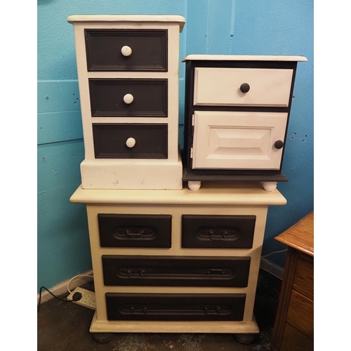 34 - 4 Drawer chest of drawers 35