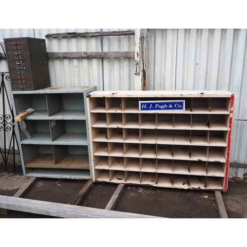 395 - Quantity of Dexion shelving and drawers