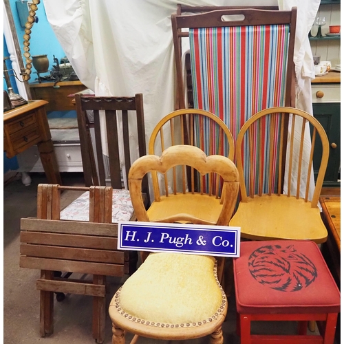 71 - Assorted chairs to include deck chair