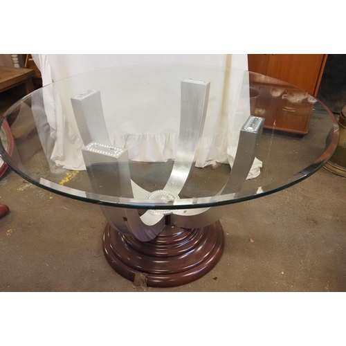 77 - Glass circular table with solid metal and wood base 52