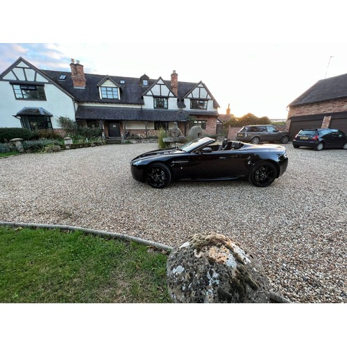 342 - Aston Martin V8 Vantage convertible, 2007. Current MOT. Runs and drives. 49000 miles. Reg on car not... 