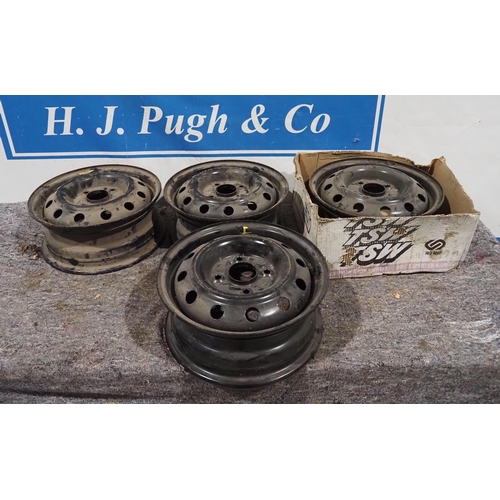 371 - Set of 4 Honda Prelude steel wheels NOS with hub caps