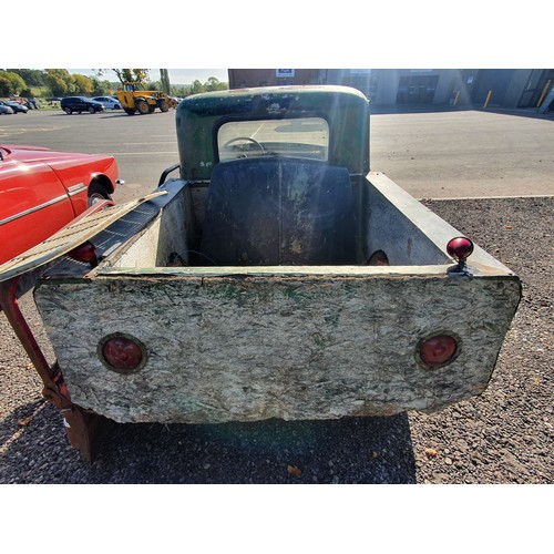 351 - Morris Mini pick up Mk1, believed 1965. LHD, Canadian import. Vin no. M-AW4L-284501, Engine no. 99H6... 