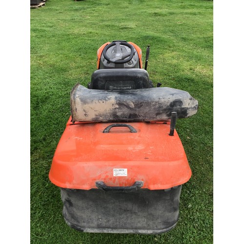 96A - Husqvarna CTH 150 Twin ride on lawn mower. Good working order. 42” cutting deck