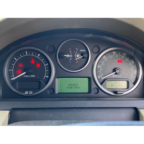 358 - Land Rover Discovery 3 TDV6 S. 2005. 2720cc. Runs and drives. 233,793 Miles recorded, This vehicle h... 