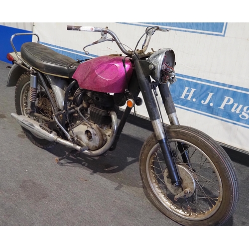 837 - BSA Trophy motorcycle. 1969. Frame No. B25B655. C/w Nova docs