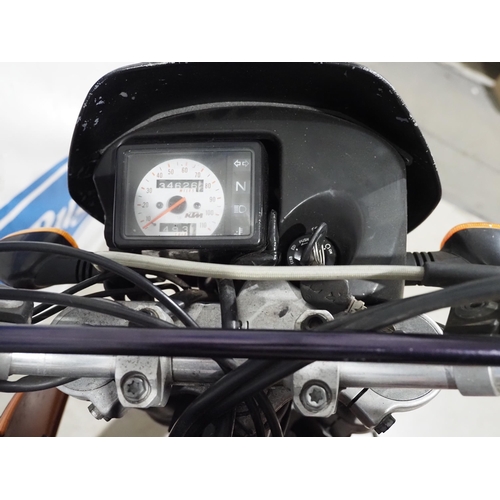 932 - KTM Duke Supermoto motorcycle. 2000. 640cc
Frame No. VBKGSL408YM733405
Engine No. 0058414506
Runs an... 