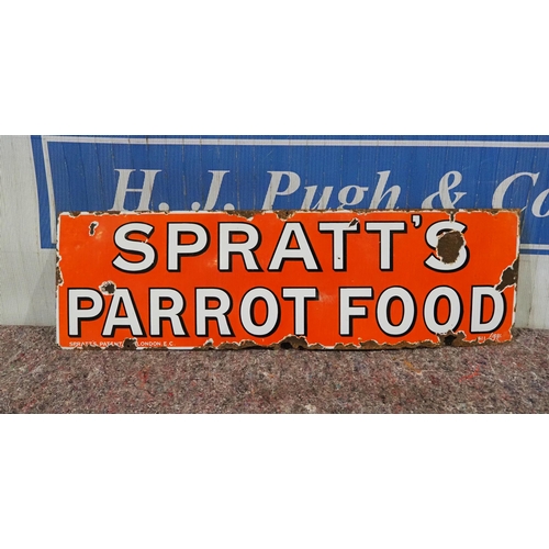 1055 - Enamel sign- Spratt's Parrot Food 40