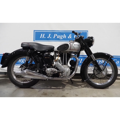 1031 - Norton ES2 Motorcycle. 1954. 500cc
Frame No- J4/52901
Engine No- 52901
Good compression. Good condit... 