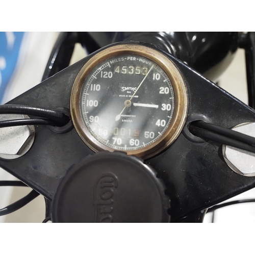 1031 - Norton ES2 Motorcycle. 1954. 500cc
Frame No- J4/52901
Engine No- 52901
Good compression. Good condit... 