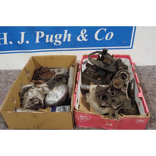 614 - BSA engine parts to include gearbox, crankcases & starter motor etc