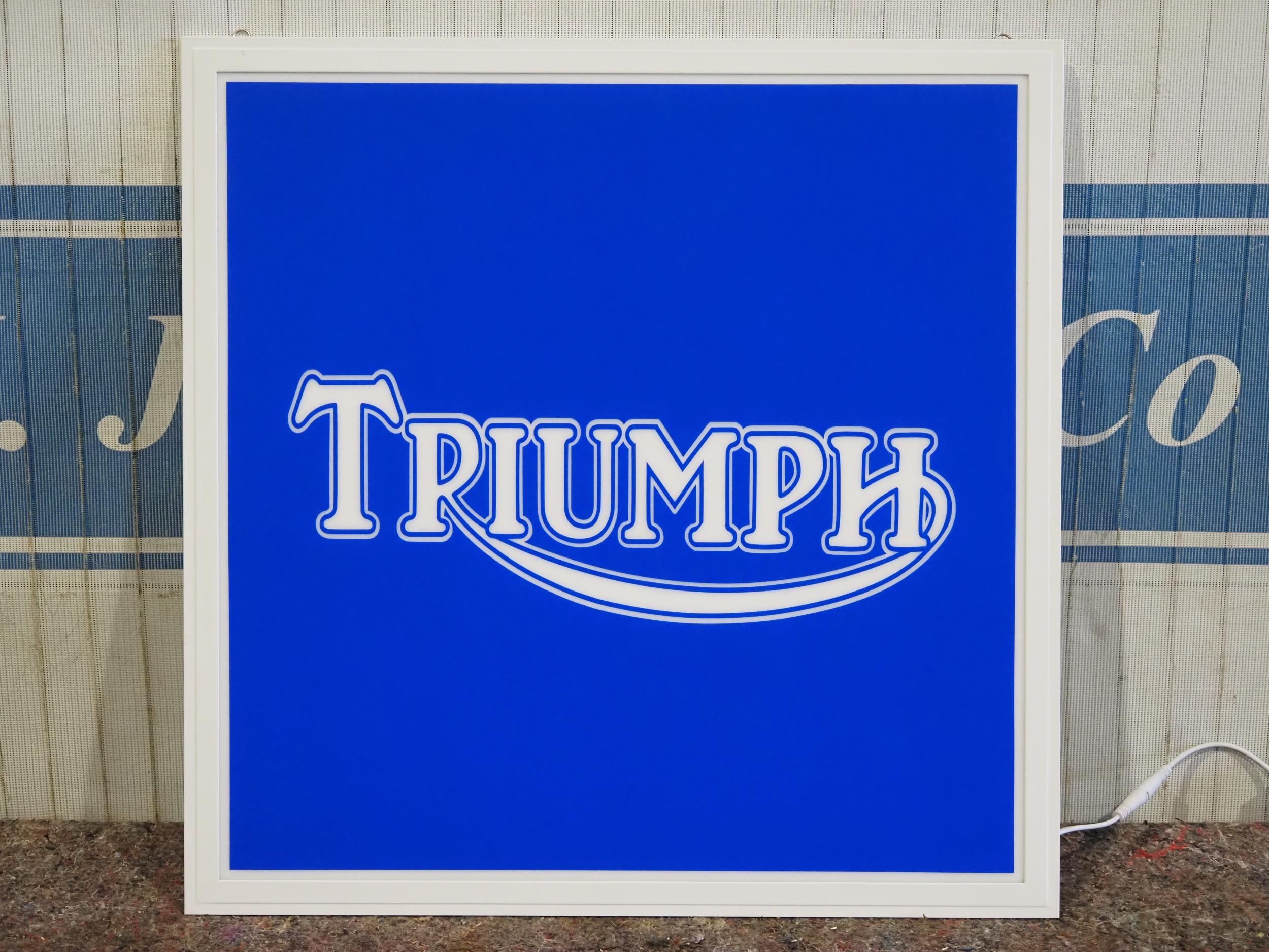 Triumph slimline box sign LED - 23 1/2