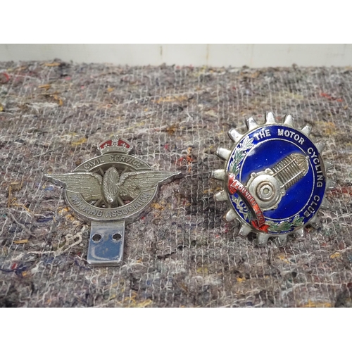 688 - Motorcycle club badge and civil service motoring association badge