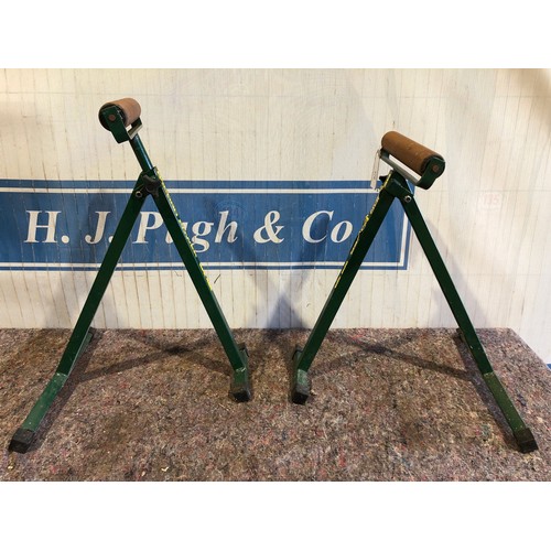 376 - Pair of Record roller stands