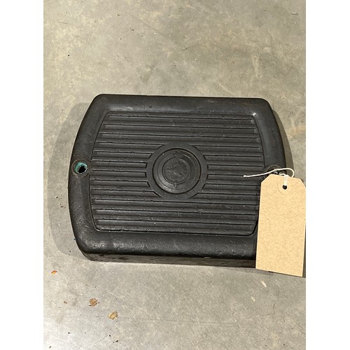 700 - Lucas King Of The Road battery cover