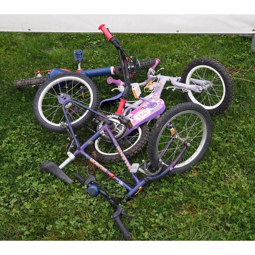 666 - 3- Childrens bikes