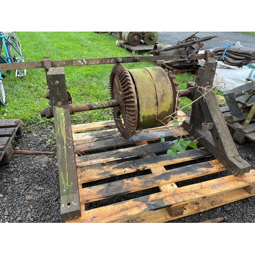 664A - Workman Cider press dismantled. Believed 1 of only 2 ever made. This press is believed to be complet... 