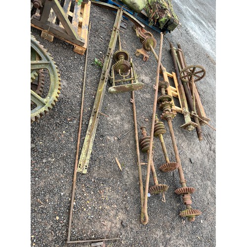 664A - Workman Cider press dismantled. Believed 1 of only 2 ever made. This press is believed to be complet... 