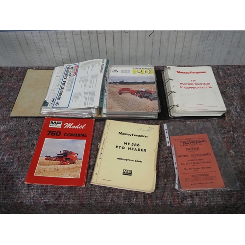 637 - Assorted Massey Ferguson manuals and brochures