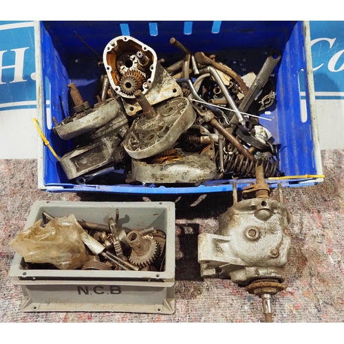 708 - BSA gearbox parts