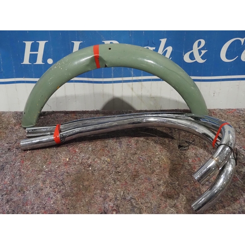 728 - BSA mudguard and exhaust pipes