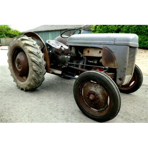 102 - Ferguson TED 20 tractor, 1951. S/n TED 202301. Herefordshire tractor. Reg. MVJ 335F. V5C (road regis... 