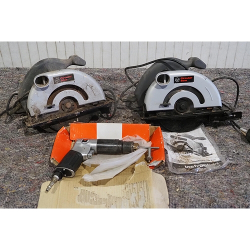 728 - 2 Circular saws and air drill