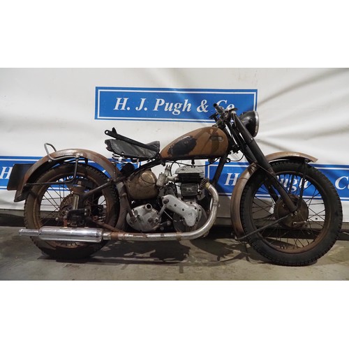 896 - Ariel VB600 motorcycle project. 1952, with 1954 engine.
Engine no. PE256 
Engine turns over. Anstey ... 