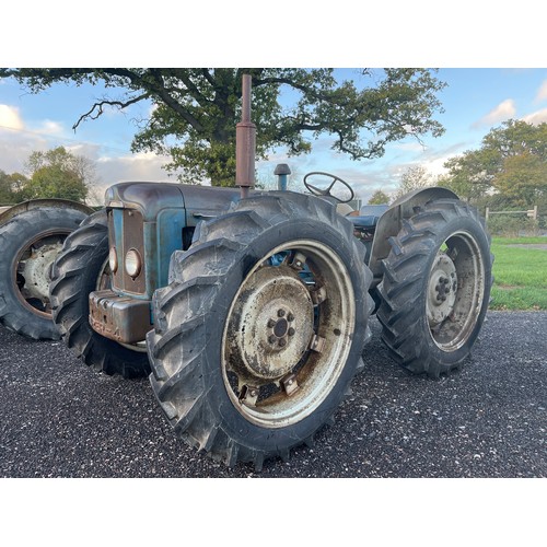 107 - County Super 4 tractor, 1964. In original condition, 4 WD conversion by County, based on the New Per... 