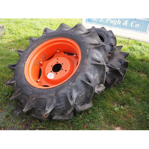 1671 - Tiron wheels and tyres 13.6-26