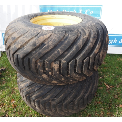 1708 - Wheel and tyres 600/50- 22.5