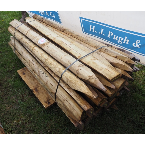 1114 - Half round fencing stakes- 50