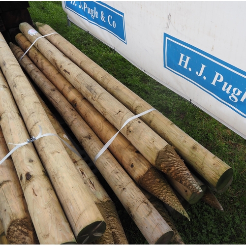 1117 - 7ft Round fencing posts -10