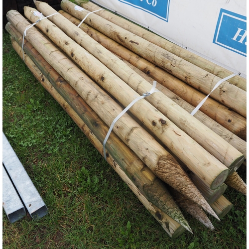 1118 - 7ft Round fencing posts -10