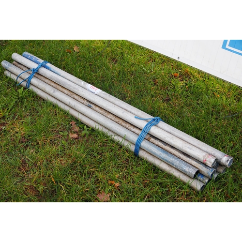 1171 - 5ft Aluminium scaffold tubes -10