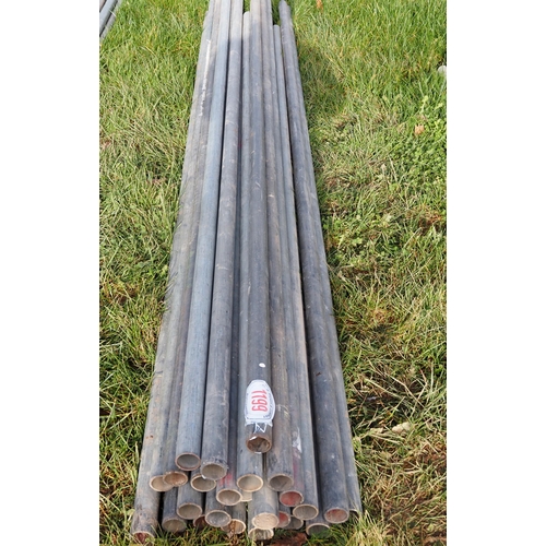 1199 - Approx. 25 -10ft Galvanised scaffold poles