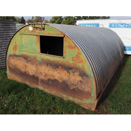 1232 - Approx. 13ft Corrugated pig ark