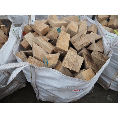 897 - Bag of split oak offcuts