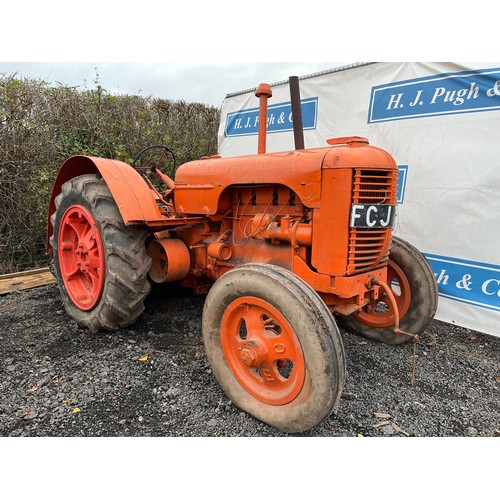 Case DEX tractor. Petrol paraffin. 1948. Engine has been repaired ...