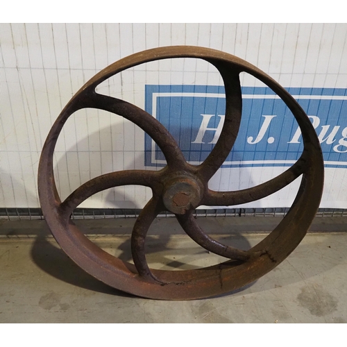 537 - Stationary engine pulley 30