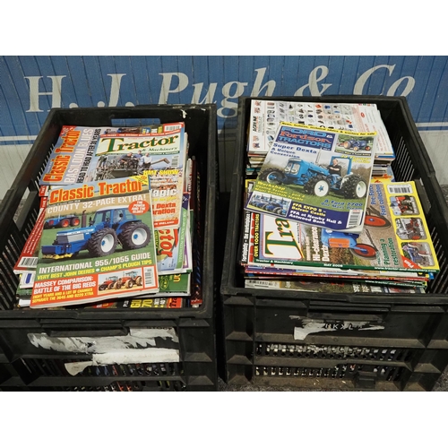 919 - Large quantity of tractor magazines