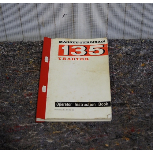 840 - Massey Ferguson 135 operators manual