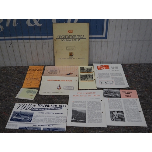 869 - Fordson Major brochures