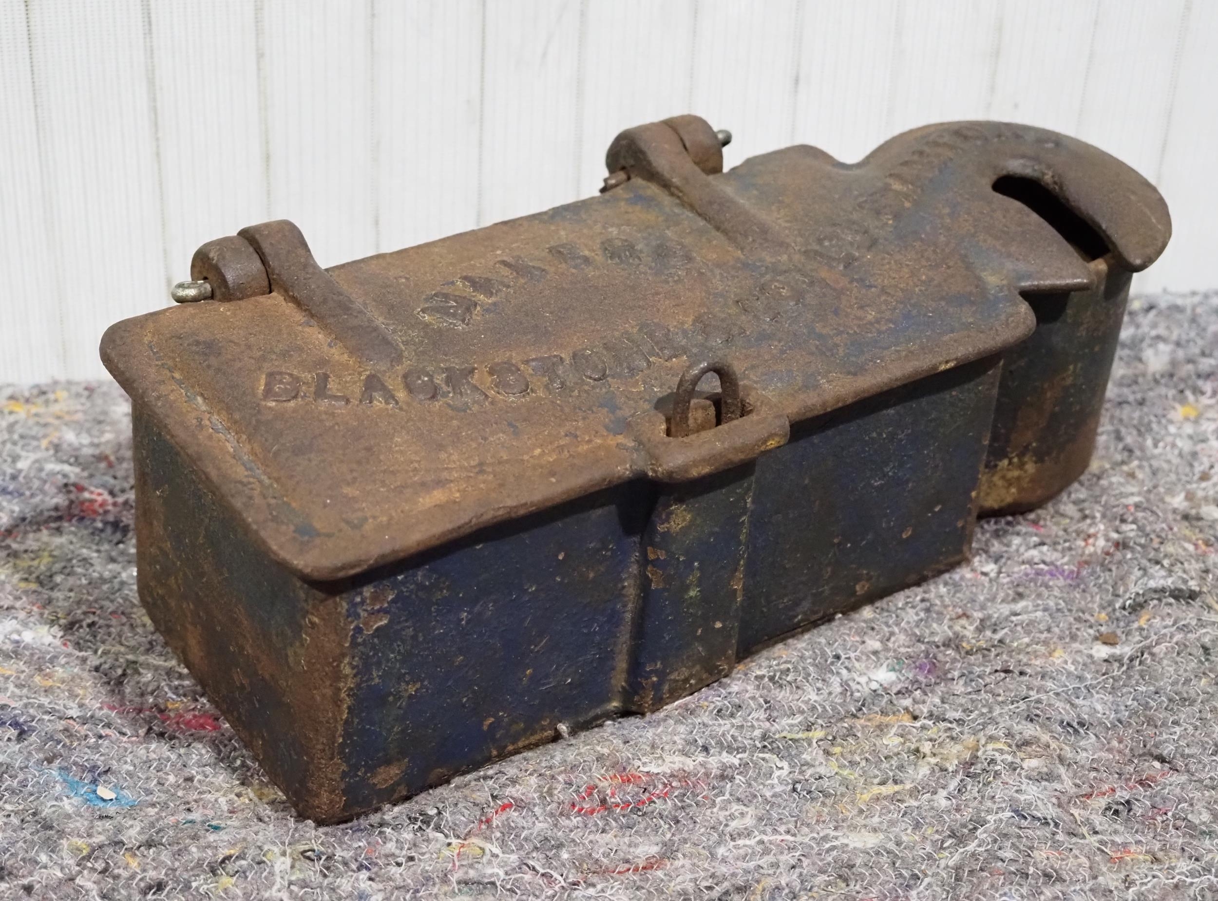 Cast iron Blackstone tool box